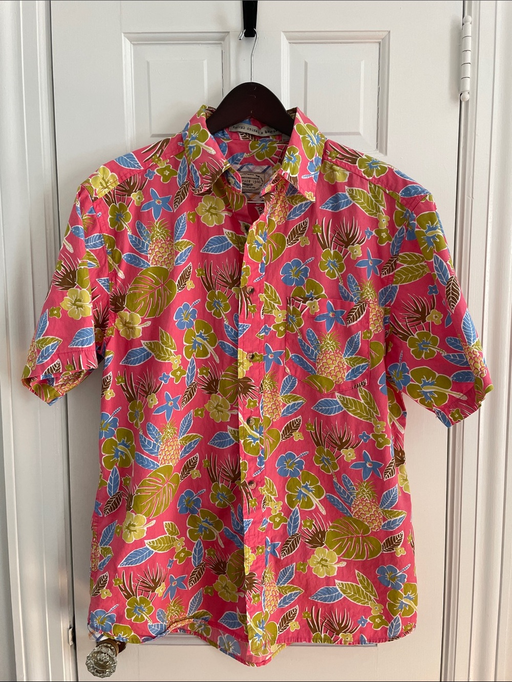 Men's Pink Tropical Floral Button-Down Shirt by Unknown Brand